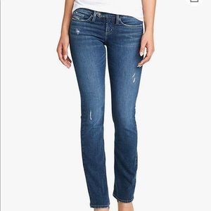 Silver Jeans Co. Tuesday Low-rise Boot Cut